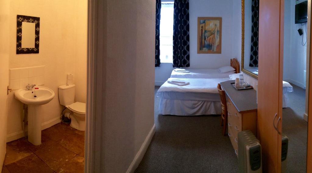 Victoria Hotel Newport (Gwent) Room photo
